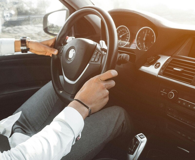 Why Wanstead Locals Prefer Our Airport Transfer Services